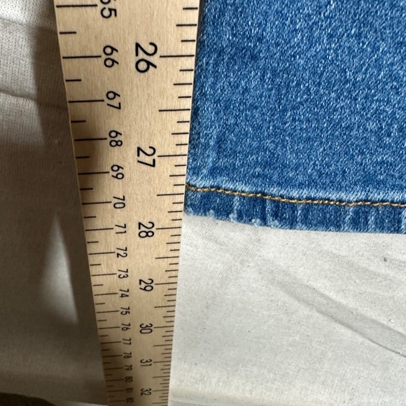 Abercrombie & Fitch Ultra High Rise Blue Denim Jeans‎ - Picture 8 of 8